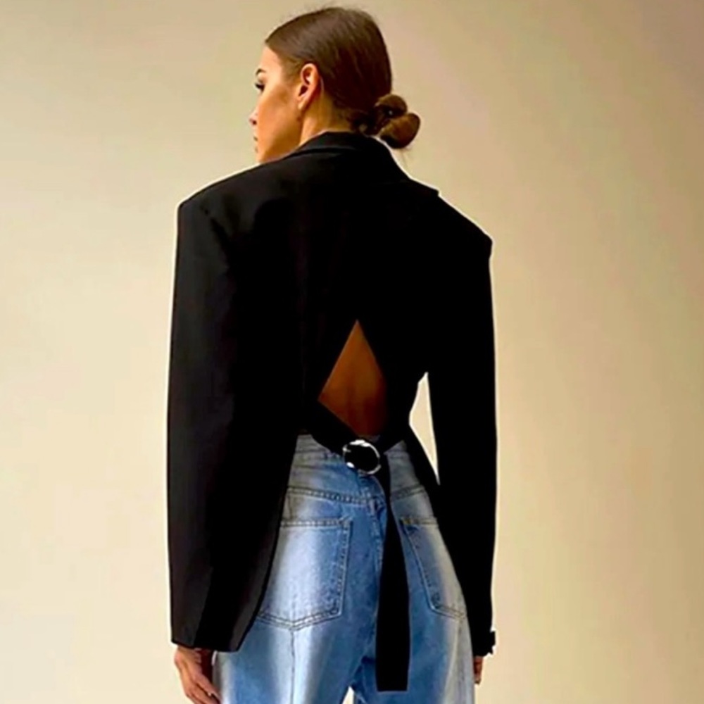 San Joy Open Back Blazer - White